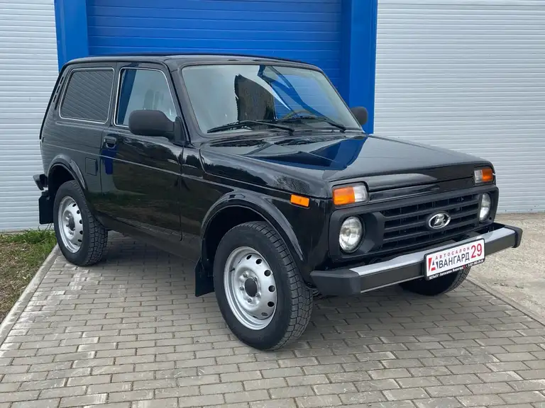 Lada Niva Legend 2017 года выпуска с пробегом 48800 км. 2 владельца по ПТС. Не битый.