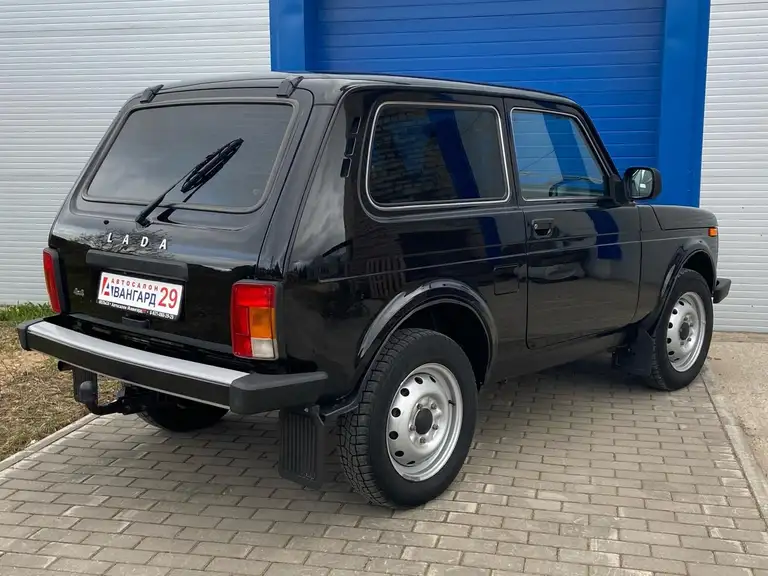 Lada Niva Legend 2017 года выпуска с пробегом 48800 км. 2 владельца по ПТС. Не битый.