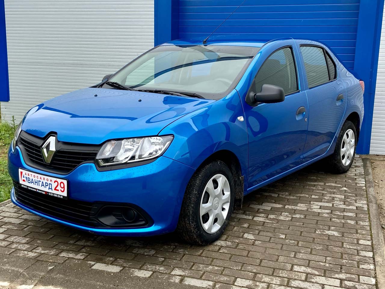 Renault Logan 1.6 MT, 2015 - Автосалон Авангард 29 г. Вельск