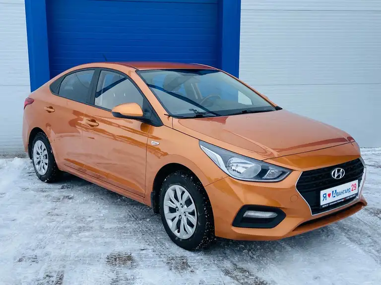 Hyundai Solaris от одного владельца с пробегом 89050 км. 