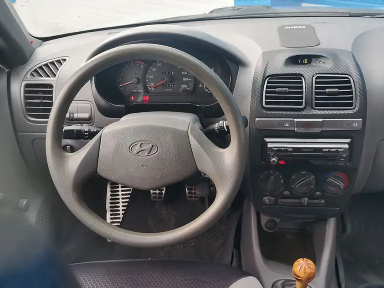 Максимально надежный и неприхотливый автомобиль - Hyundai Accent в комплектации Lux. 2008 год, пробег 211492 км