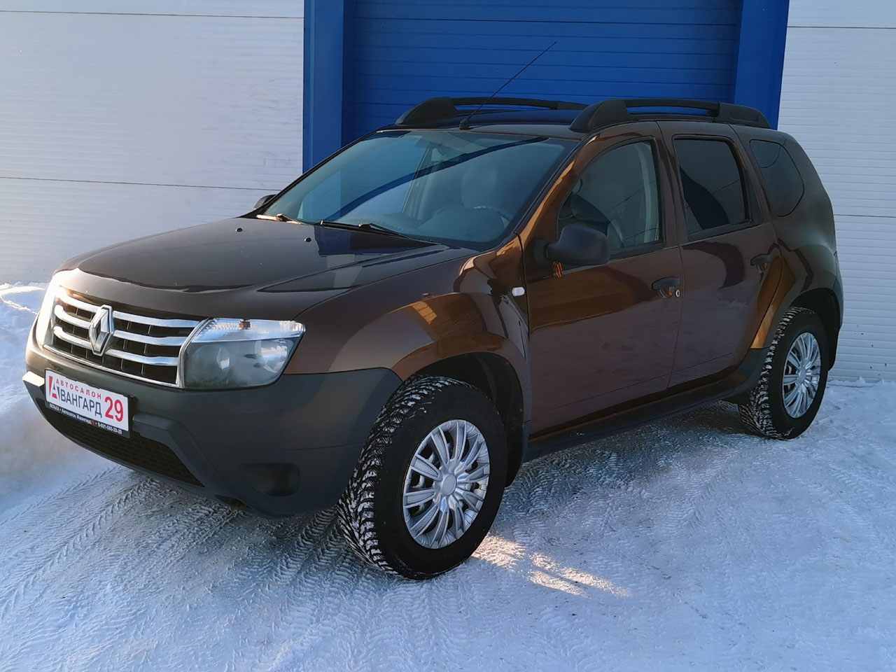 Теплый и надежный, вездеход - и на асфальте, и за городом - Renault Duster в продаже в автосалоне Авангард 29 г. Вельск. Пробег 137415 км, 1 владелец по ПТС