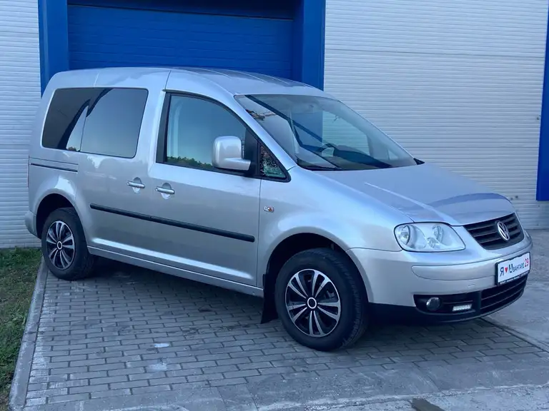 Не авто, а мечта! Управляется одним пальцем. Не гниёт. По трассе плывет - Volkswagen Caddy в продаже в автосалоне Авангард 29 г. Вельск