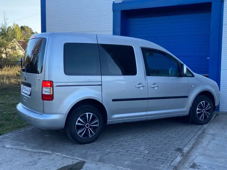 Не авто, а мечта! Управляется одним пальцем. Не гниёт. По трассе плывет - Volkswagen Caddy в продаже в автосалоне Авангард 29 г. Вельск