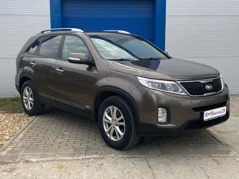 Kia Sorento в продаже в автосалоне Авангард 29 г. Вельск