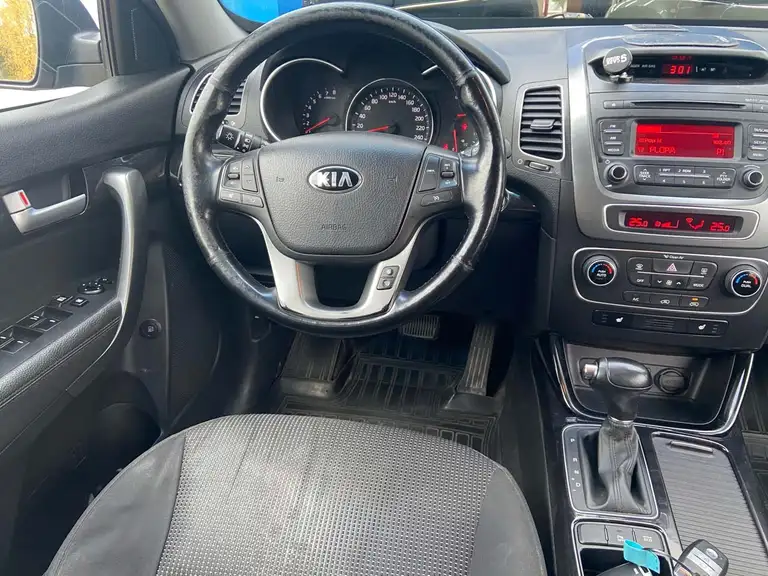 Kia Sorento в продаже в автосалоне Авангард 29 г. Вельск