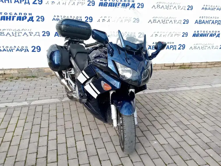 Yamaha FJR 1300 A 2006 года выпуска с пробегом 70000 км. Япония. Спорт-турист. 143 л.c.