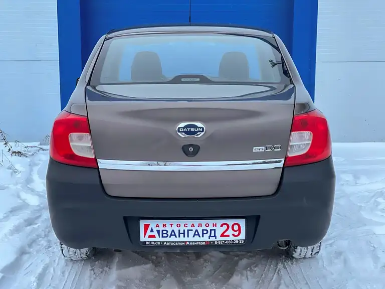 Datsun on-DO 2018 года выпуска с пробегом 165193 км. 1 владелец по ПТС. Не битый.