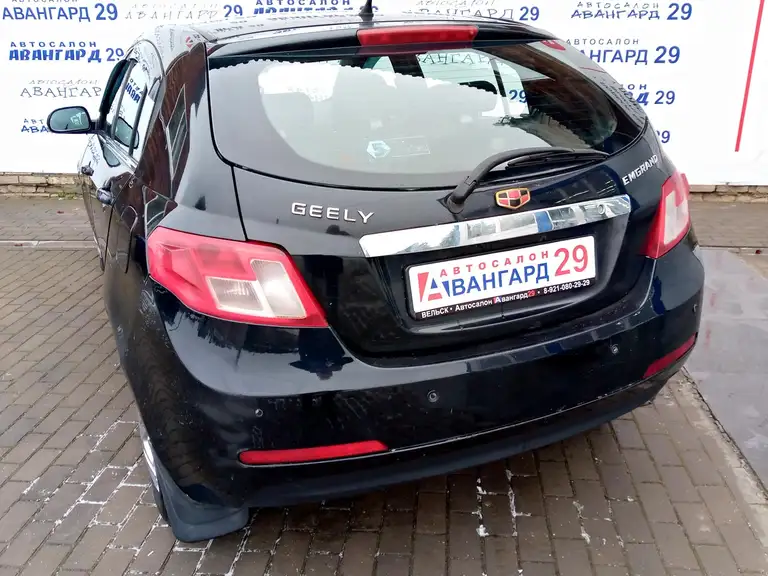 Geely Emgrand EC7 2014 года выпуска с пробегом 181000 км. 1 владелец по ПТС. Не битый.