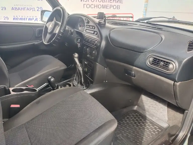 Chevrolet Niva 2014 года выпуска с пробегом 101000 км. 2 владельца по ПТС. Не битый