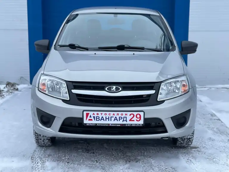 Lada Granta 2012 года выпуска с пробегом 43662 км. 1 владелец по ПТС. Не битый.