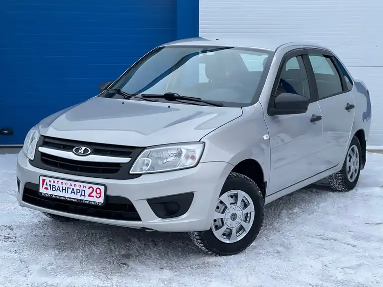 Lada Granta 2012 года выпуска с пробегом 43662 км. 1 владелец по ПТС. Не битый.