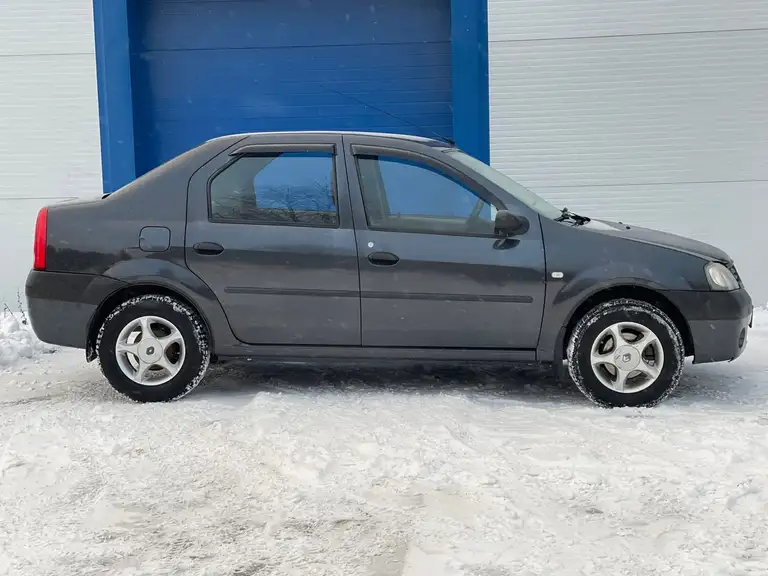 Renault Logan 2008 года выпуска с пробегом 224524 км. 3 владельца по ПТС. Не битый.