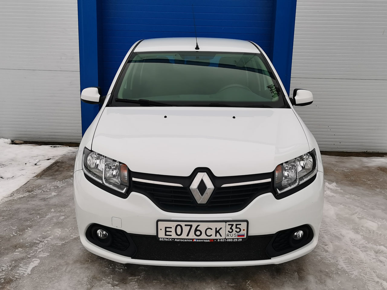 Хетчбек Renault Sandero, 2015 - Автосалон Авангард 29 г. Вельск