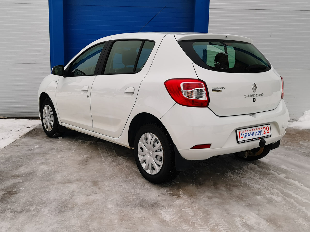 Хетчбек Renault Sandero, 2015 - Автосалон Авангард 29 г. Вельск