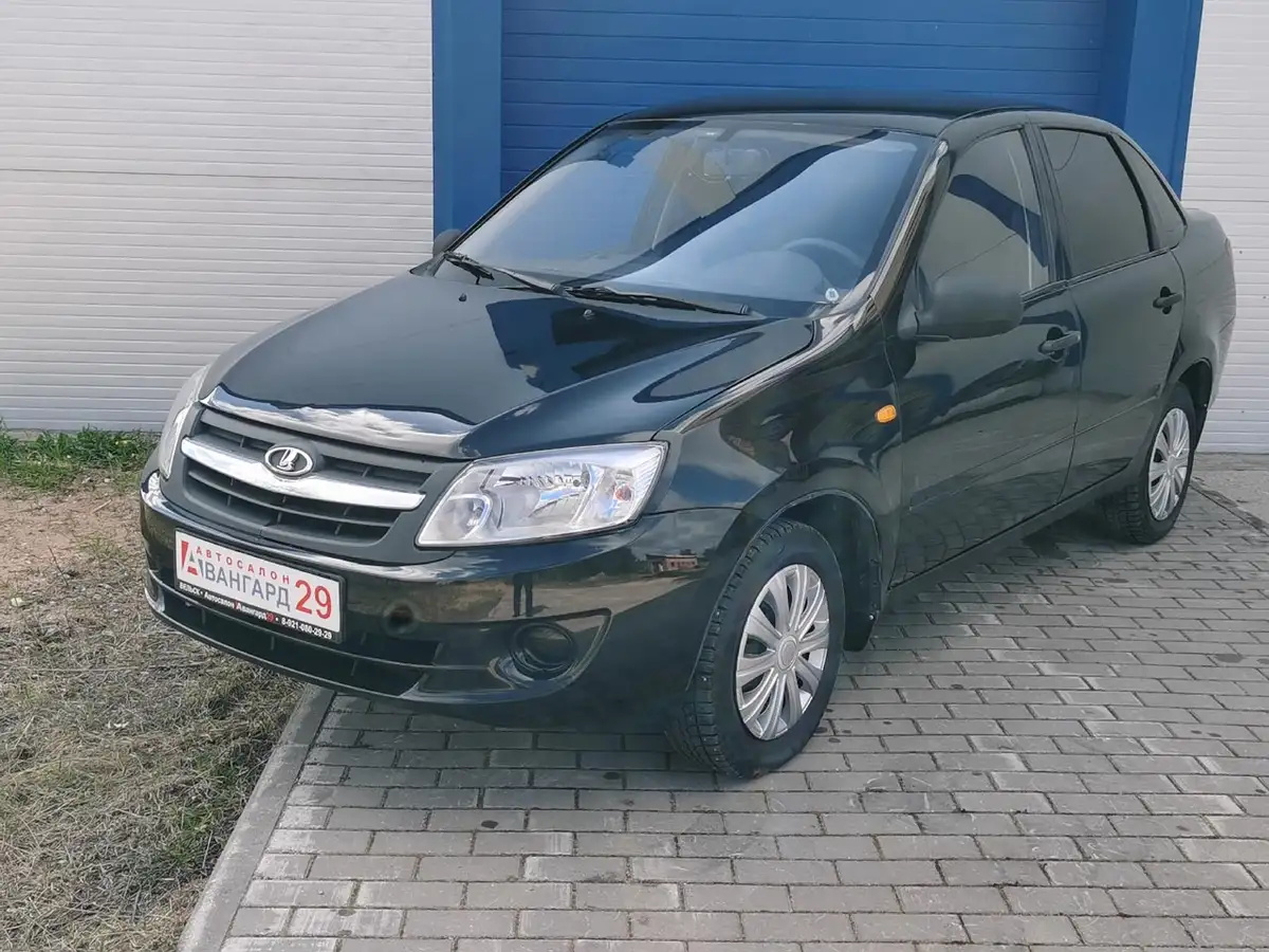 Lada Granta 2012